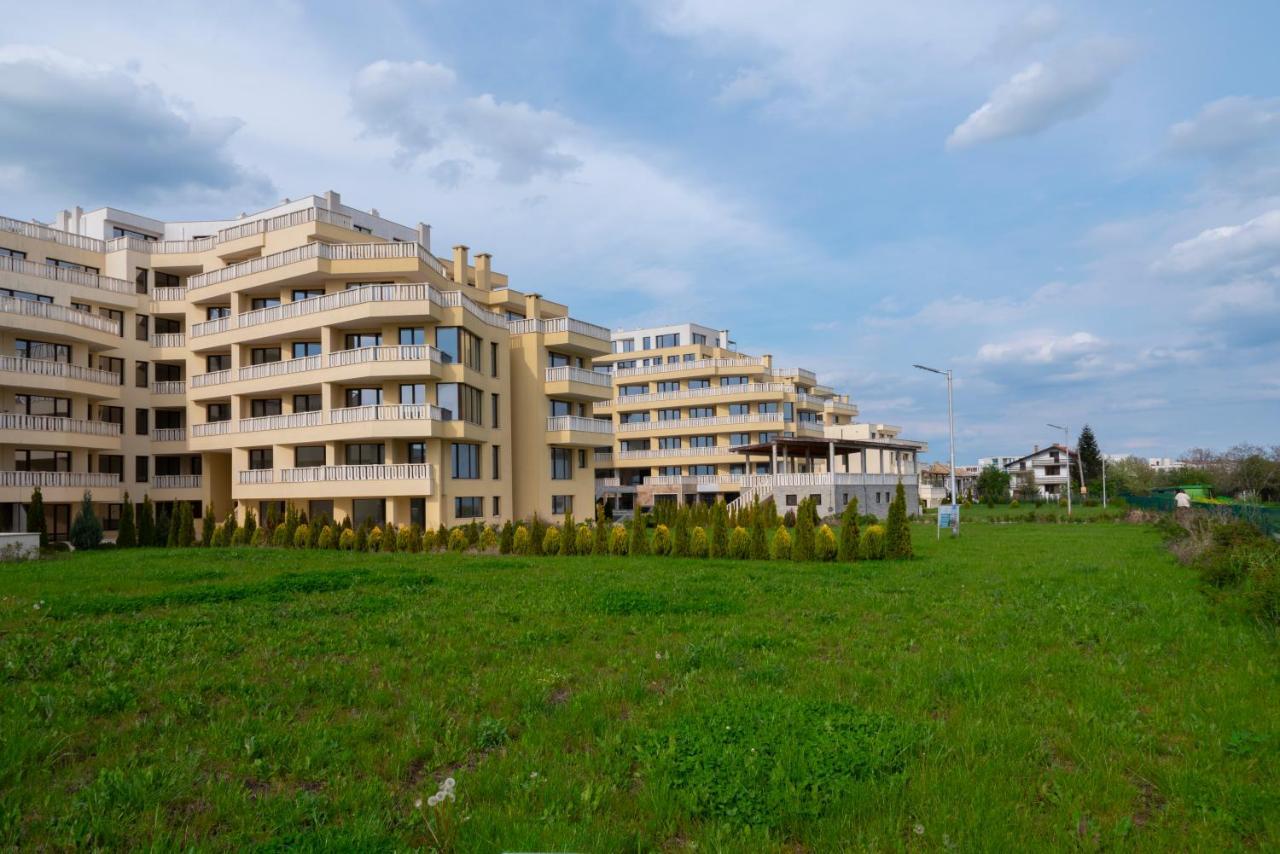 Elimar Apartment